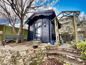 Photo 15- click for photo gallery